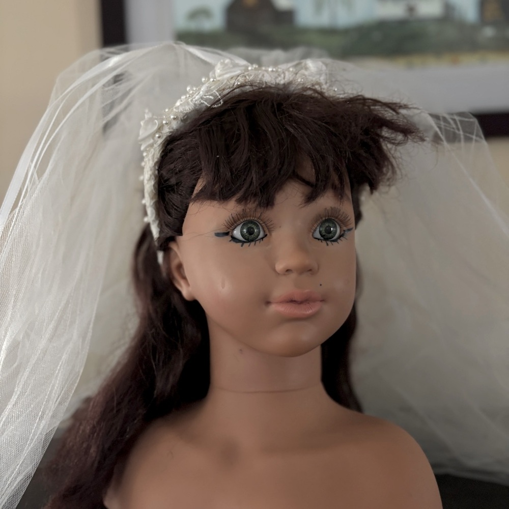 Headpiece/veil. First communion, formal wear. white with floral embroidery.
